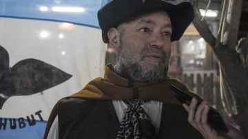 Una delegación de bailarines de Puerto Madryn disfrutó de la vigilia: “Ha superado nuestras expectativas”