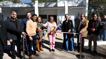 Entregan 12 viviendas sociales en Vuelta La Barranca y habilitan un Puesto Sanitario en Maquito