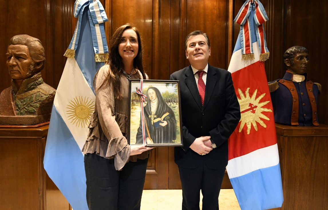 El gobernador Gerardo Zamora recibió a la vicepresidente Victoria Villarruel en Casa de Gobierno