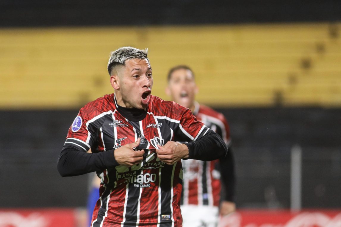 Video: Matías Perelló abrió la cuenta para Central Córdoba ante Cerro Largo