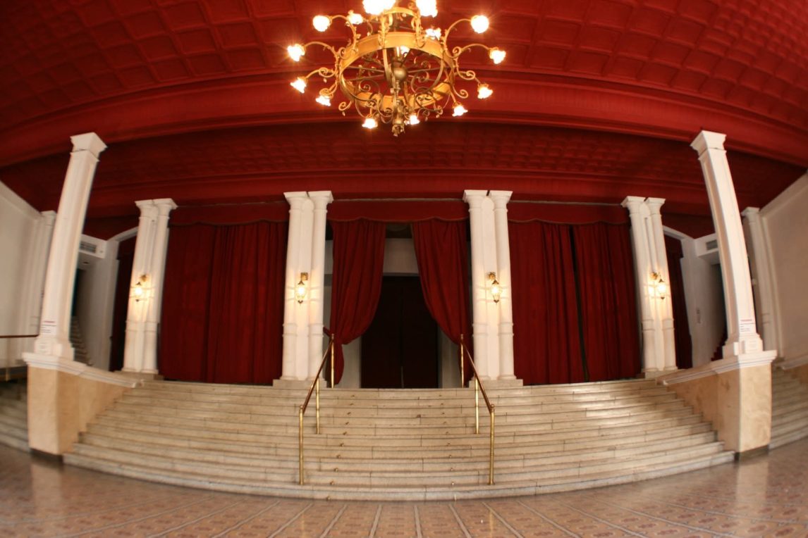 A través de túneles, se podrá conocer el Teatro 25 de Mayo y la Casa Taboada en un solo recorrido
