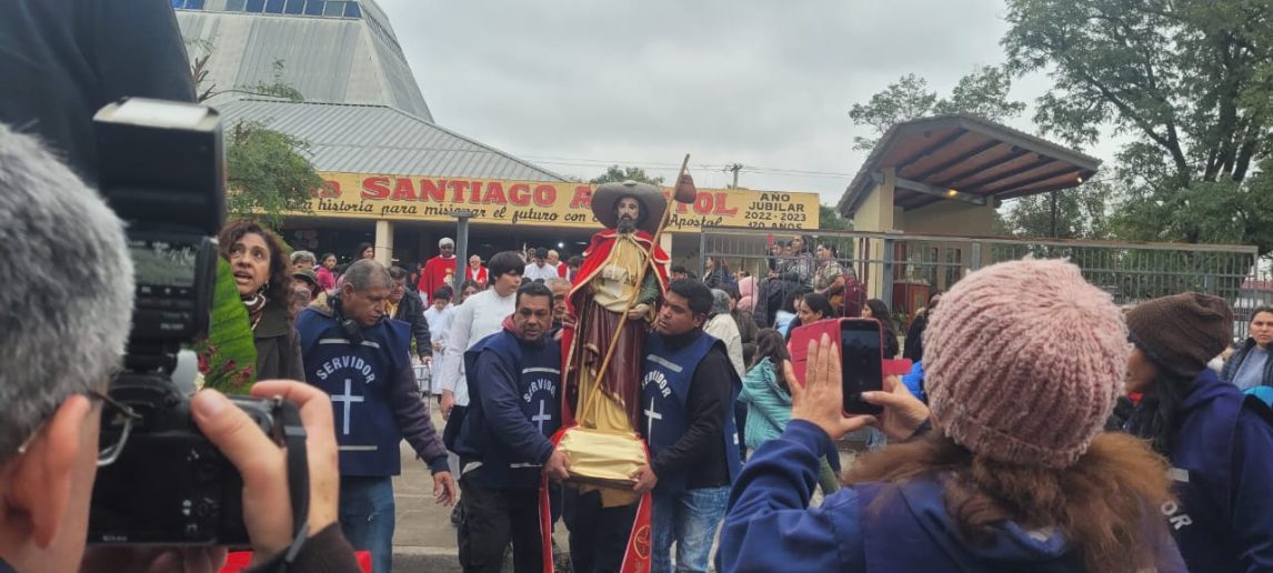 Multitud celebró a Santiago Apóstol en La Banda con un fuerte mensaje del arzobispo