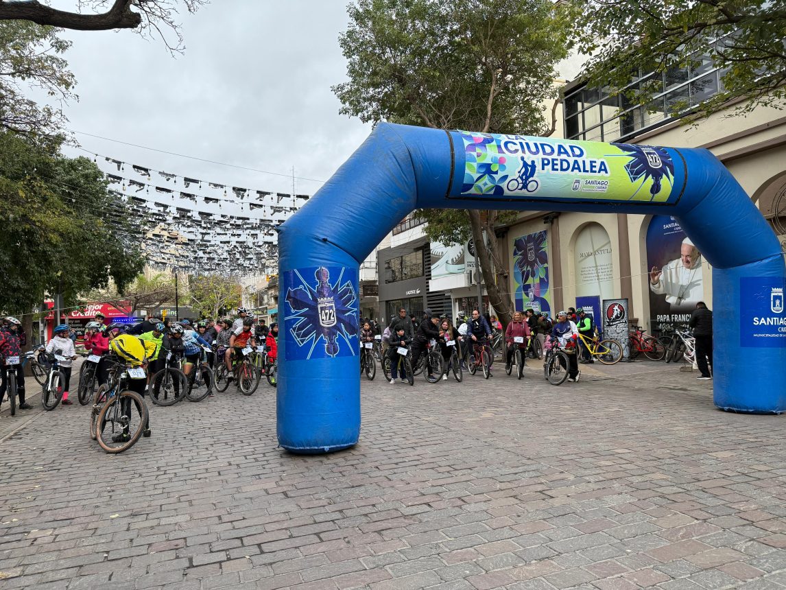 Festejo recreativo: La Ciudad Pedaleó en homenaje al 472° aniversario