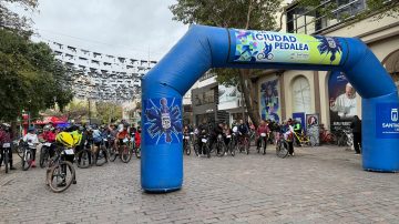 Festejo recreativo: La Ciudad Pedaleó en homenaje al 472° aniversario