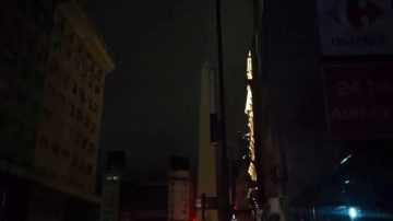 Madrugada a oscuras: Un apagón afectó a casi 500 mil usuarios en Buenos Aires