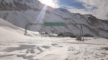 Por las nevadas, cerraron el Paso Internacional Cristo Redentor