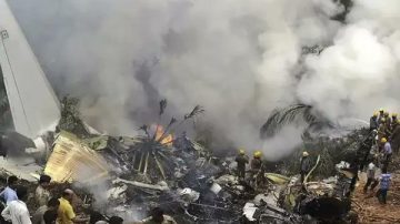 Se estrelló un avión con 49 personas a bordo en Rusia