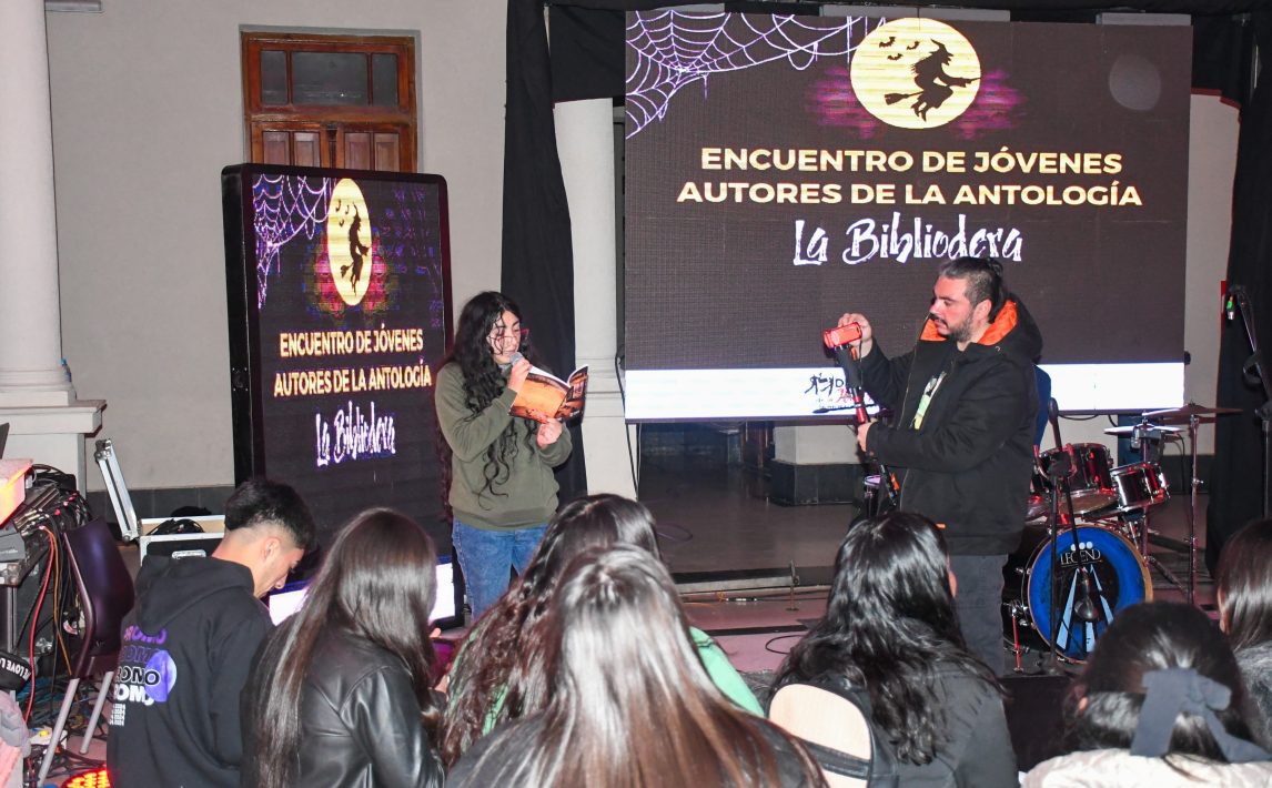 La Municipalidad de Capital prorrogó los plazos para inscribirse en el concurso juvenil de literatura La Bibliodera