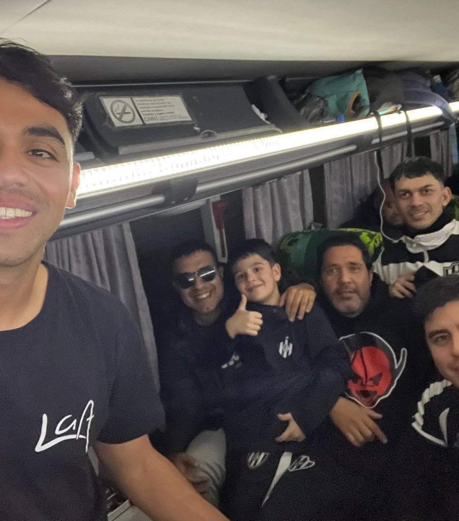 Fútbol, no trates de entenderlo: Un hincha del “Ferro” emocionó a todos al relatar su viaje a Montevideo