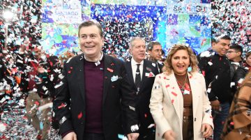 Gerardo Zamora y Norma Fuentes inauguraron la Feria Artesanal 2025 en el Parque Aguirre