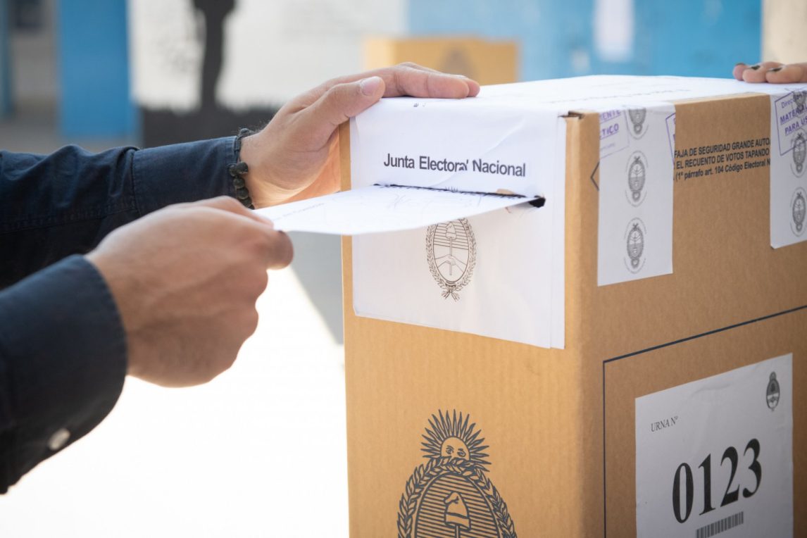 Caótico cierre de listas en la Provincia de Buenos Aires