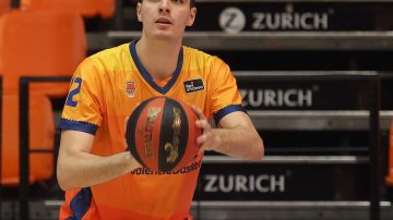 Olímpico refuerza la zona pintada con el pívot Gonzalo Bressan