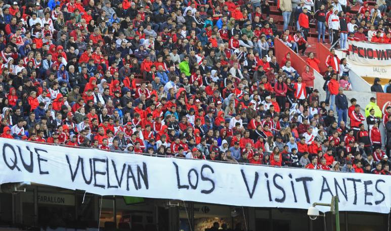 Gran expectativa por el anuncio oficial del regreso de los hinchas visitantes en el fútbol argentino