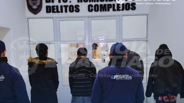 Detienen a cinco sujetos por el homicidio de Gabriel Sández en el B° Mama Antula