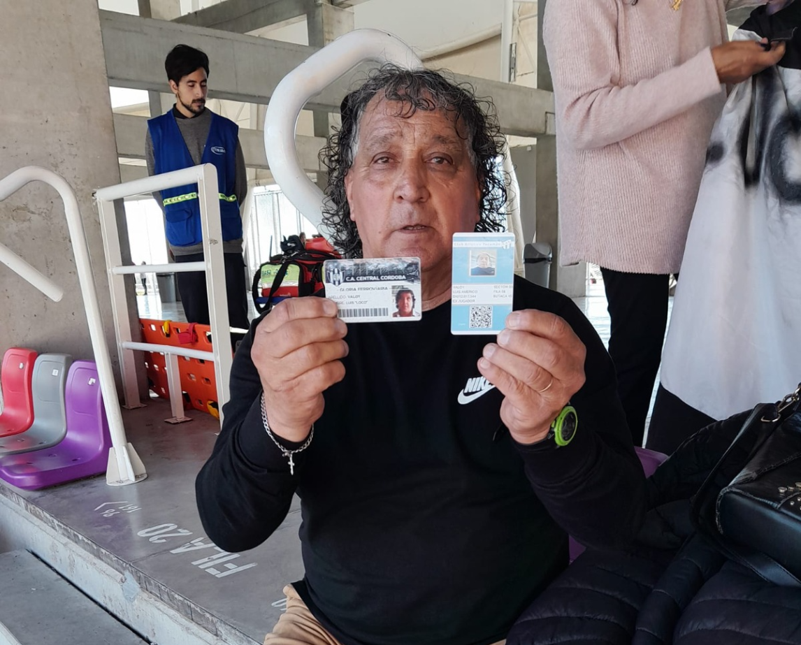 El Loco Valoy, tipo que iba de frente y que le marcó el camino al futbolista santiagueño