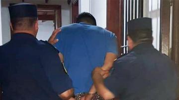 Se entregó un joven acusado de abuso sexual a una menor “agravado por la convivencia”