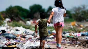 Según UNICEF Argentina, “2.4 millones de niños dejaron de ser pobres en 2025”