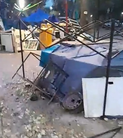 Video: el fuerte viento voló carpas de la Feria Artesanal en el sector del Rosedal