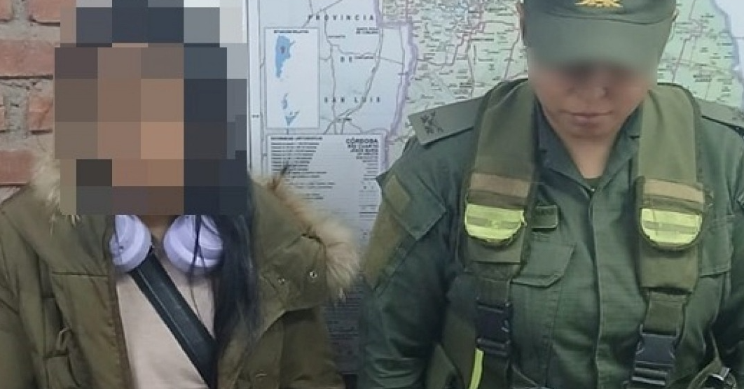 Pasajera de un tour de compras quiso coimear a los gendarmes