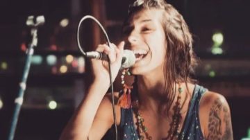 Murió Araceli Julio, la cantante que enfrentó al Gobierno de Milei por su medicación oncológica