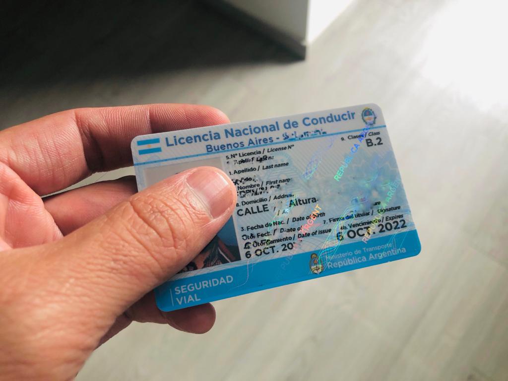 Qué conductores no podrán renovar la licencia, según una nueva disposición