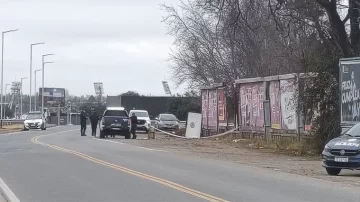 Un sereno encontró una bolsa con restos humanos en un basural