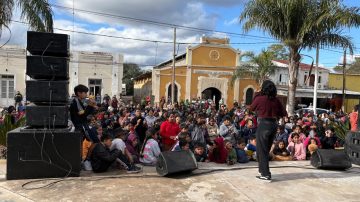 Rocío González fue recibida por una multitud en Suncho Corral tras ser elegida en La Voz Argentina 2025