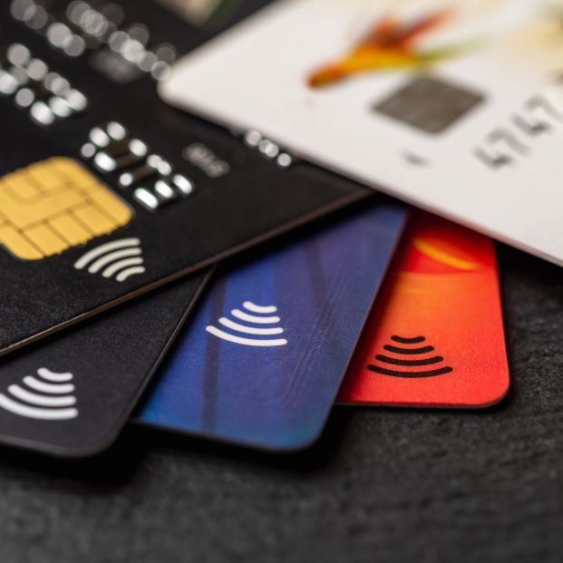 Alerta a los bancos la falta de pagos de tarjetas de crédito