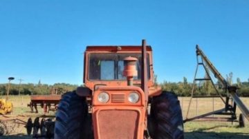 Tragedia cerca de Quimilí: peón murió aplastado al caerse de un tractor que le pasó por encima