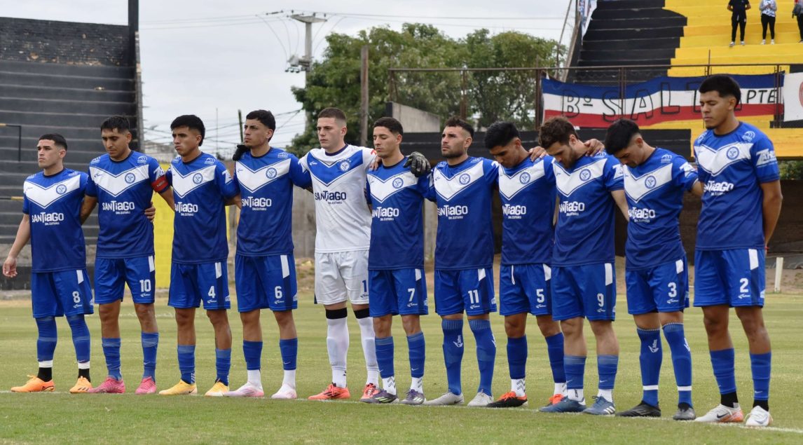 Vélez de San Ramón derrotó a Unión Santiago en el 8 de Abril en la ida de la final del Apertura