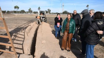 Avanza la obra de restauración del alumbrado público que había sido vandalizado en Av. Solís