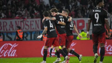 Fueron a alentar a River y acabaron tras las rejas: tenían pedido de captura