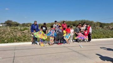 Familias de Añatuya compartieron una jornada inolvidable con una competencia de barriletes