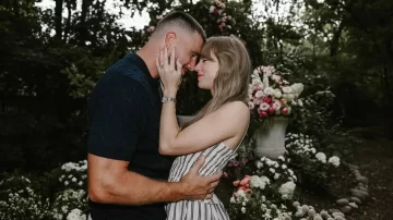 Taylor Swift anunció su casamiento con Travis Kelce: todos los detalles