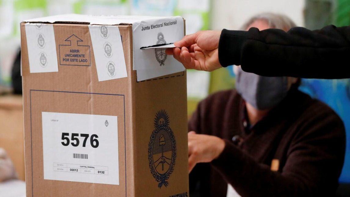 Santiago decide 2025: mapa de partidos y danza de candidatos para los comicios del 26 de octubre