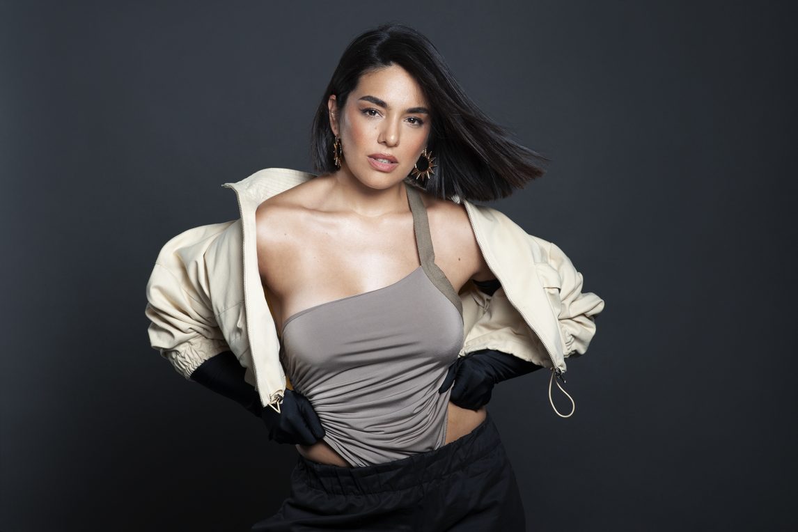 Ángela Leiva llega con lo mejor de sus canciones al teatro 25 de Mayo