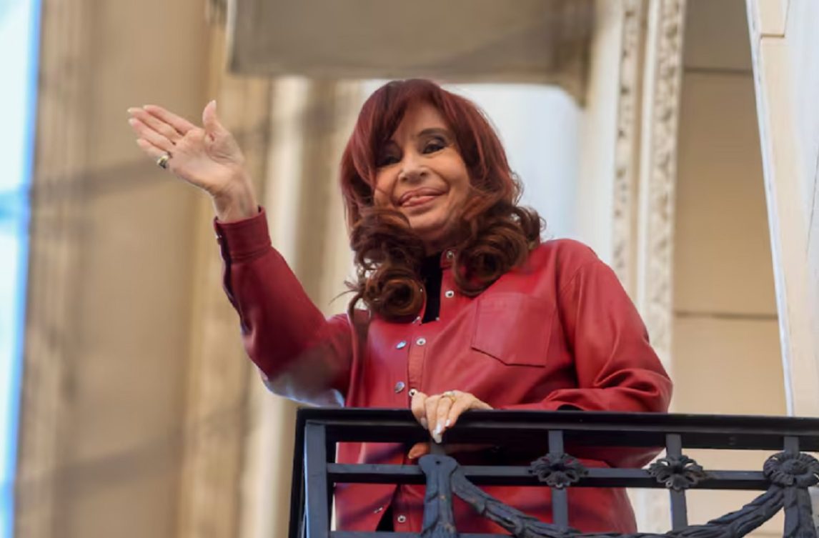 Cristina Kirchner fustigó a Karina y Javier Milei por las coimas en la Agencia de Discapacidad