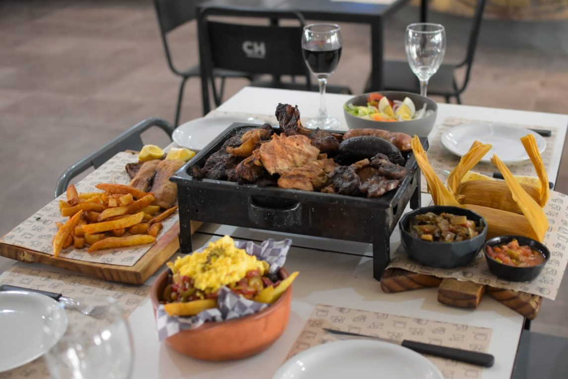 Chucaro Bar: El rincón de sabores santiagueños y tradición en la Casa del Folclorista