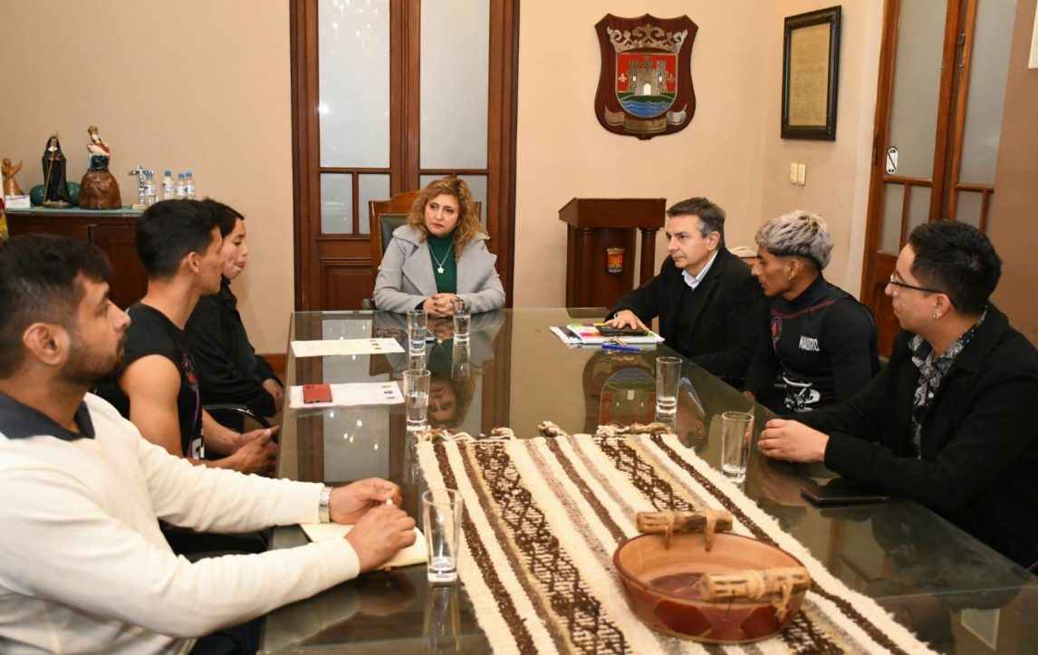 Fuentes recibió a los organizadores de la 3° edición de la Mortal Race