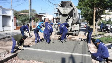 Obras Públicas de la Capital trabajó en la reparación del hormigón  la calle Congreso