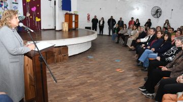 La intendente Fuentes participó del reconocimiento del Rotary Club Huarmi a los jardines de infantes municipales