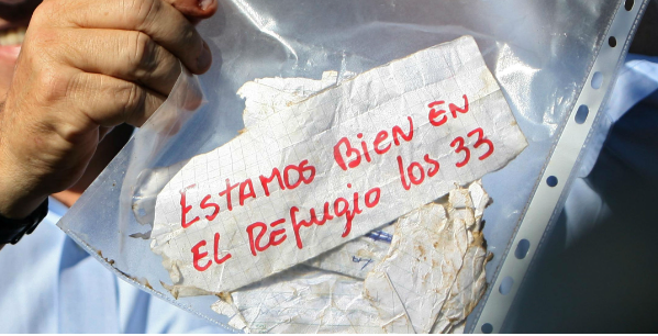 A 15 años del derrumbe en la mina San José: “Estamos bien, en el refugio los 33”