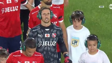 “Con los chicos no”: el conmovedor mensaje del arquero Rodrigo Rey tras el veto a la Ley de Discapacidad