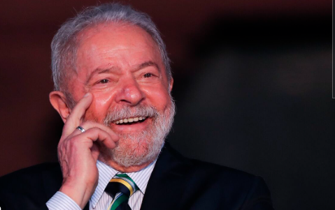 Lula se emocionó al celebrar que Brasil salió del Mapa del Hambre: “Era pobre e imaginaba morder un sándwich”