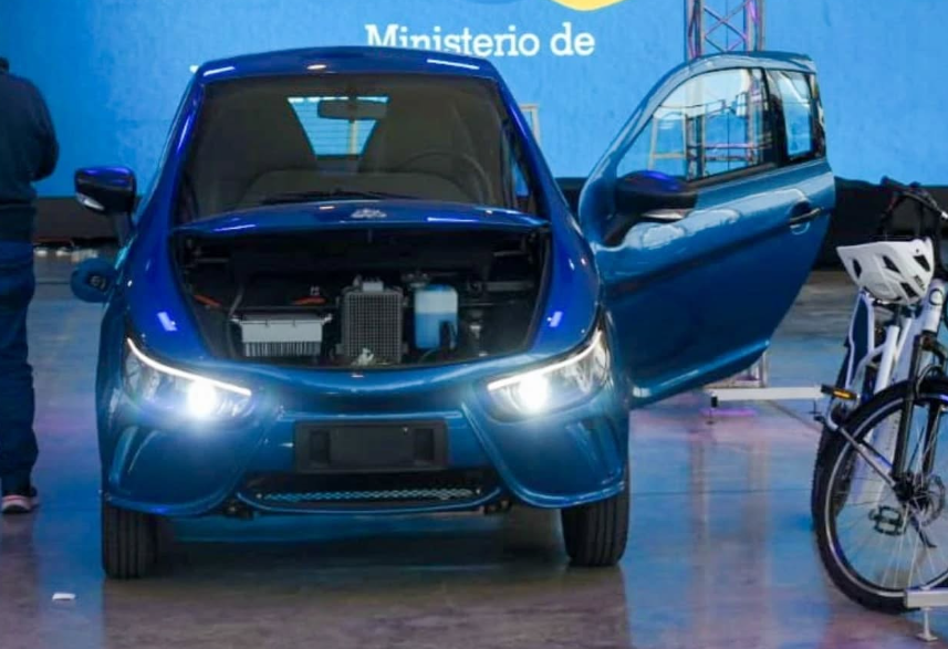 Día Internacional de la Juventud: alumnos de 5° y 6° año podrán participar por un auto eléctrico y cinco bicicletas