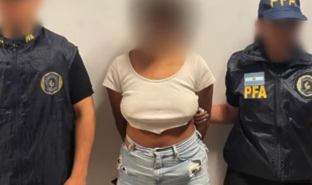 Una viuda negra envenenó a un hombre con un té, le robó todo y vendió las cosas por las redes sociales