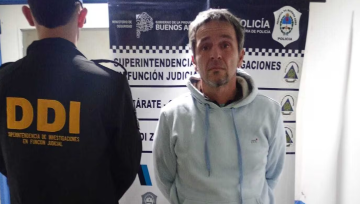 Se conoció la primera foto de Claudio Contardi detenido: compartirá pabellón con el padre Grassi
