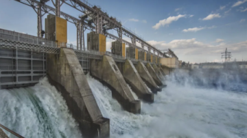 Javier Milei puso “en venta” cuatro importantes represas hidroeléctricas