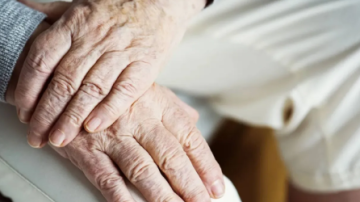 Capturan a dos ladrones que golpearon a un jubilado y le robaron $130.000