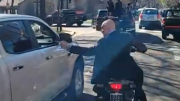 La costosa multa que podría recibir José Luis Espert por haberse ido en moto y sin casco